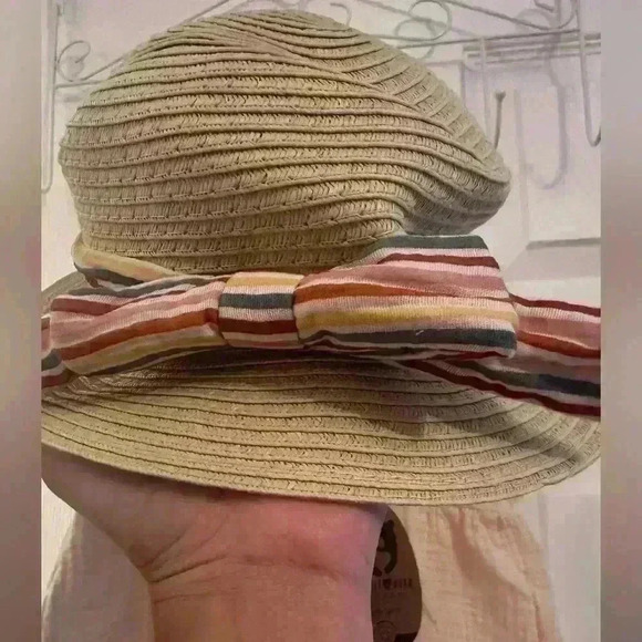 NWT - 2pc Rabbit + Bear Hat & Dress - Size 2T - Picture 3 of 4